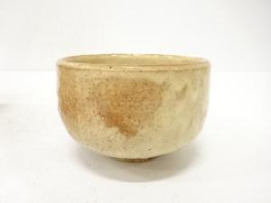 作家物　萩焼　茶碗(無地箱付)